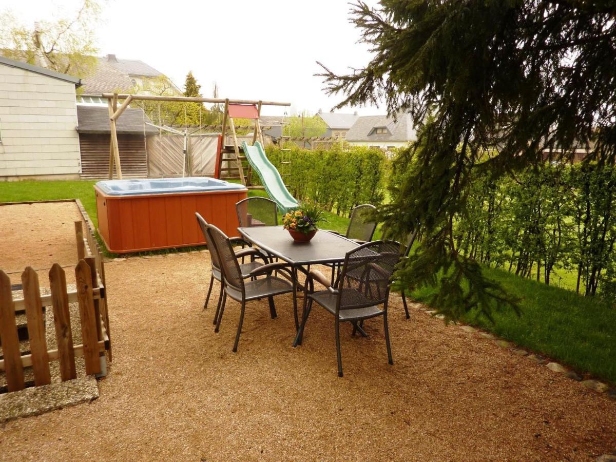Traditional Holiday Home In B Tgenbach With Sauna Butgenbach Εξωτερικό φωτογραφία
